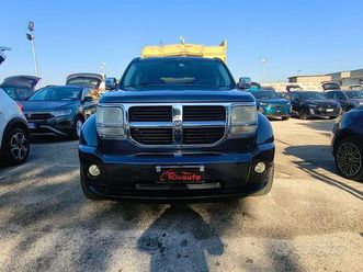 dodge nitro 2.8 crd dpf sxt 4wd auto