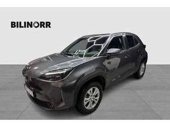 yaris cross 1,5 hybrid 115 active plus säkerhetspaket v-hjul