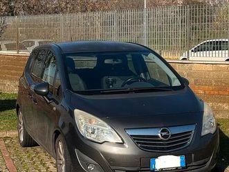 opel meriva 2011