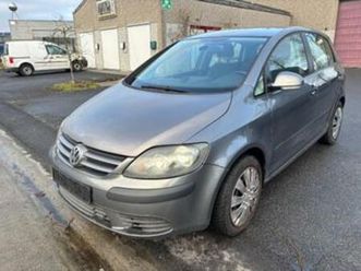 ② volkswagen golf + 1.4i — volkswagen — 2ememain