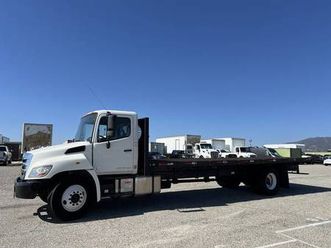 2016 hino 268 flatbed truck 26ft