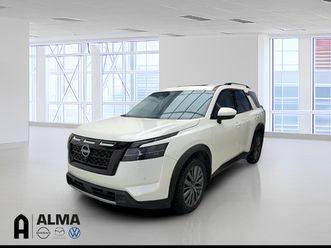 nissan pathfinder 2023 sl 4rm