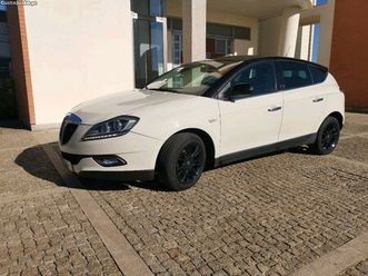 lancia delta 1.6 jtd dezembro/10