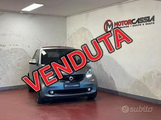 smart fortwo 70 1.0 twinamic cabrio passion