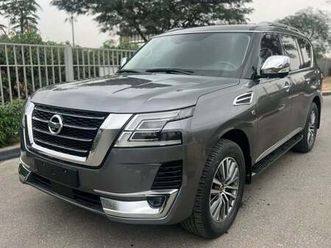 nissan patrol le platinum