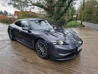 2022 porsche taycan e base (476ps) performance battery plus