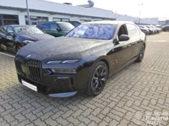 bmw i7 50 edrive m sport paket ≫ 2023 • 74 400 eur • id