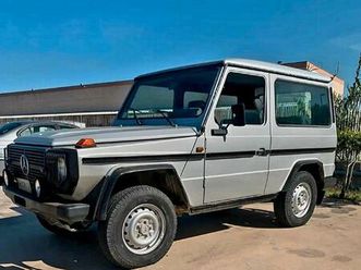 mercedes 300 gd (w460) - 107.500 km - 5 marce