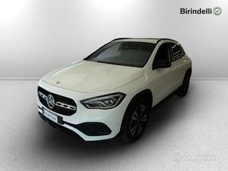 mercedes-benz gla (h247) - gla 200 d auto