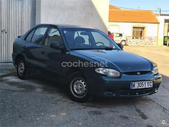 hyundai accent 1.3i gls 12v