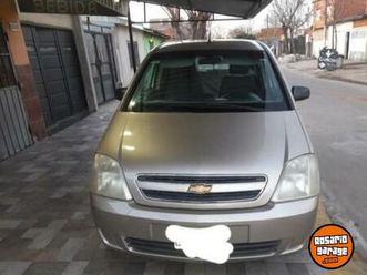 meriva 2012 titula en muy buenas condiciones