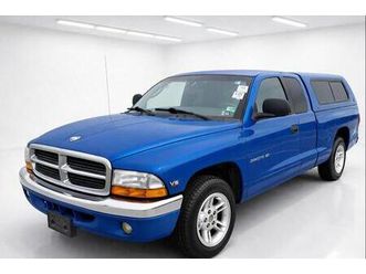used 2000 dodge dakota base