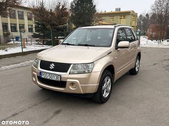 suzuki grand vitara 2.0 comfort
