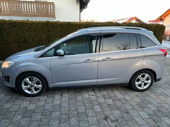 ford grand c-max 1,6tdci 85kw titanium sh, ahk, alu,