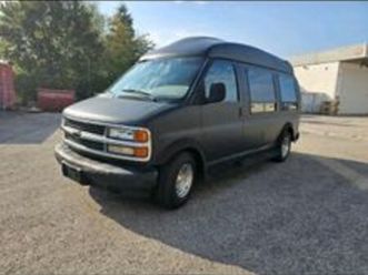 chevrolet express van 5,7 v8 keine gasanla...