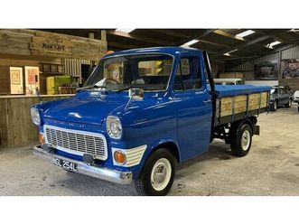 1972 ford custom pick up - fully restored a vendre