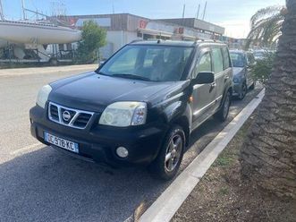 nissan x-trail 2.5 luxe