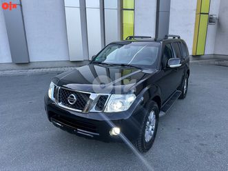 nissan pathfinder 2.5d / automatik/4x4/full/webasto/7 sjedista