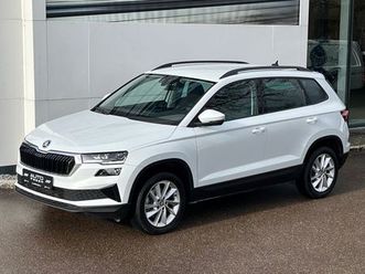 skoda karoq 1.5 tsi dsg selection led navi acc