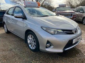 1.6 v-matic icon euro 5 5dr