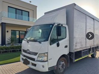hino 300 diesel m/t | 2020 | gcc specs