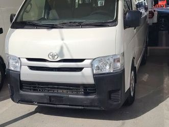 toyota hiace bus 2016 13 seater