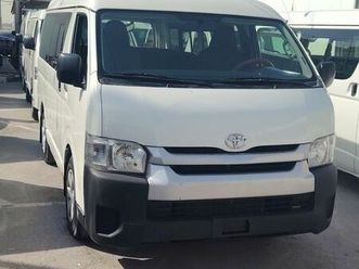 toyota mid roof bus 2015 15 seater