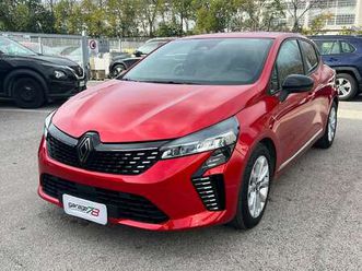 clio v 2023 1.0 tce techno gpl 100cv