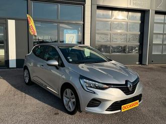 renault clio v e-tech premiere main