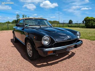 pininfarina spider europa (fiat 124) noir - révision complète mécanique