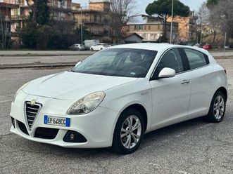 alfa romeo giulietta 1.4 turbodistinctive 88kw