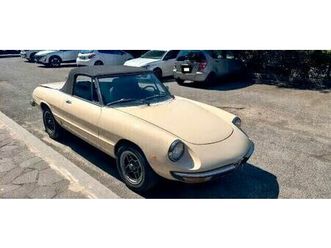 alfa romeo spider 2000