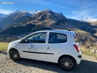renault twingo 2 société – 1.5 dci 65 ch – 2 places – très bon état