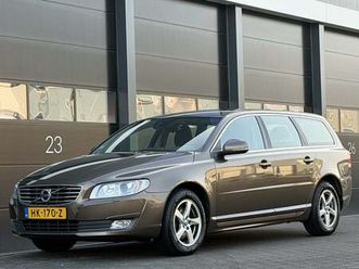 volvo v70 - v-70 2.0 d2 xenon navi clima euro-6