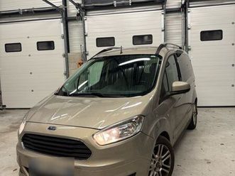 ford tourneo courier
