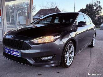 ford focus 1.5 tdci 120 st line grise