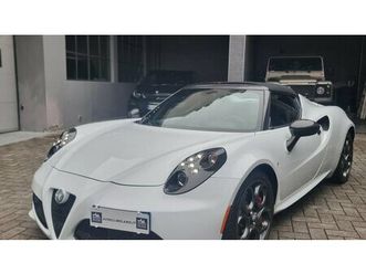 2015 alfa romeo 4c blanc automatique conduite à gauche in...