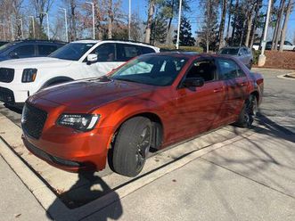 used 2021 chrysler 300 touring