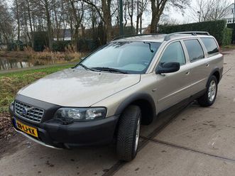 volvo xc70 - 2.5 t geartronic comfort line