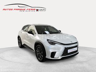 lexus lbx 1.5 hev elegant