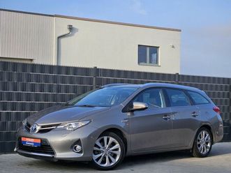 toyota auris touring sports 1.8 hybrid life+ autom. nav