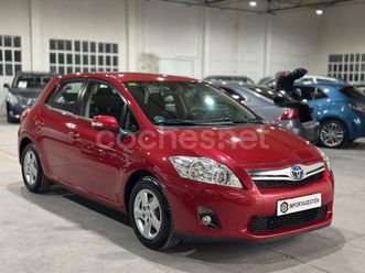 toyota auris 1.8 hibrido active