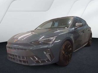 vz 2.0 tsi 221kw dsg - acc dcc shz pano matrix-led