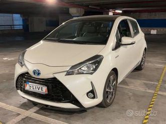 toyota yaris 5 porte yaris 5p 1.5h style hybrid