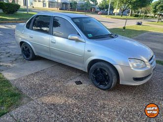 chevrolet classic 4p lt pack 1.4