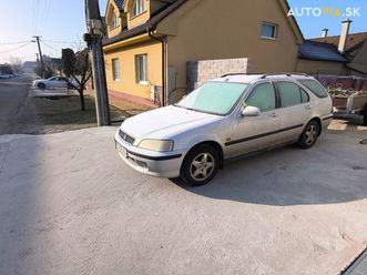 honda civic aerodeck civic 1.5i vtec ls abs ac 84kw114hp m5 za 1 800 €