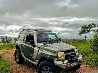 troller t-4 4x4 3.2 20v tdi cap. rígida diesel 2015