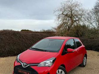 1.0i vvt-i life gps camera clim !!! 27.000 km !!!