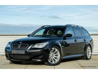 bmw-m5-touring-e61-63000km-panorama-hud-comfort-access