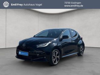 toyota yaris hybrid 116 1.5 vvt-i teamplayer